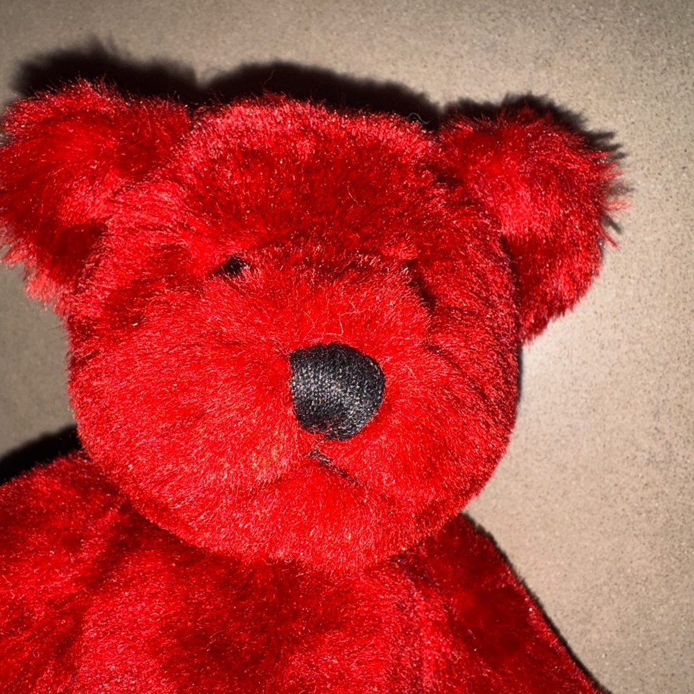 6 Red Plush Bears - Picture 2 of 2